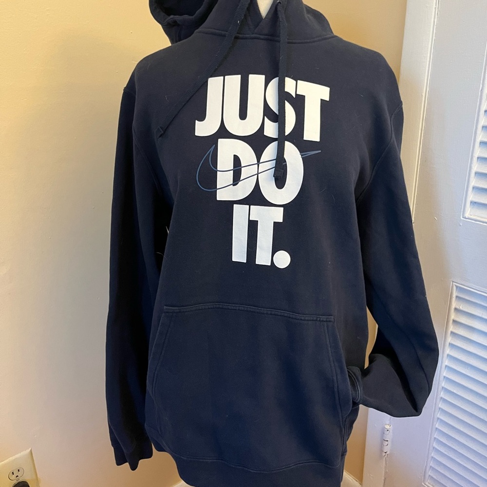 Nike men’s Navy Blue pullover long sleeve hoodie. Size XL. Excellent condition - Picture 2 of 7